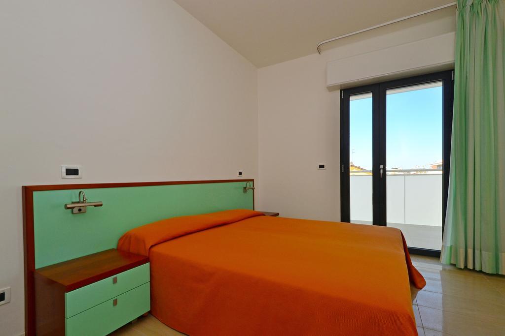 Residenza Verde Lignano Sabbiadoro Phòng bức ảnh