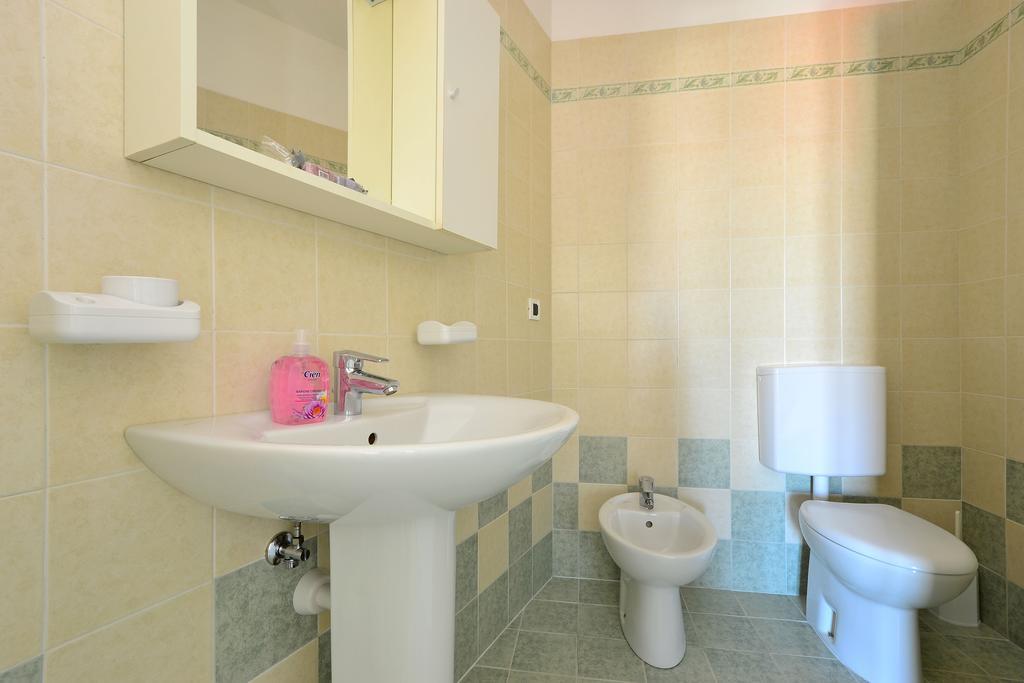 Residenza Verde Lignano Sabbiadoro Phòng bức ảnh